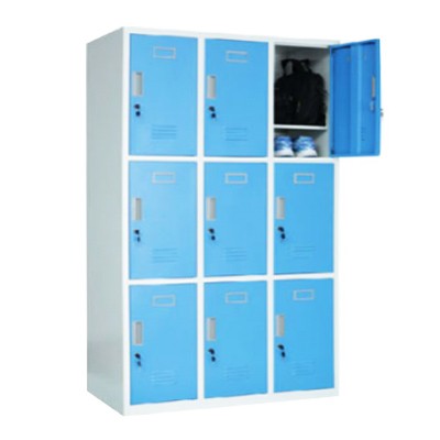 9 door locker